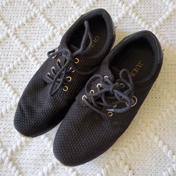 ***3/$30***🖤 G By Guess Black Sneakers - Picture 3 of 6